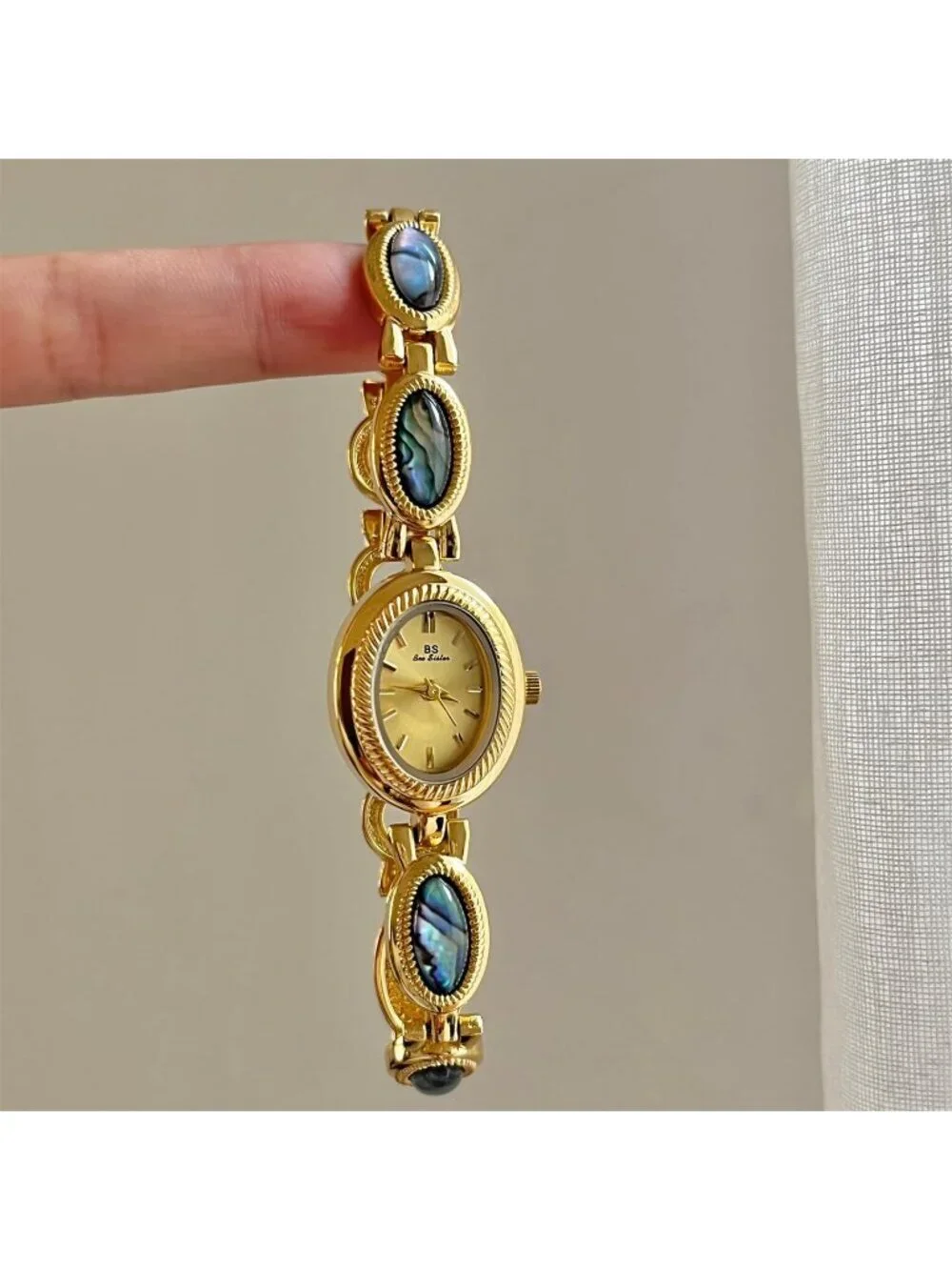 Women's Gold Vintage Bracelet Elegant Jade Oval Dial Waterproof Wrist Watch